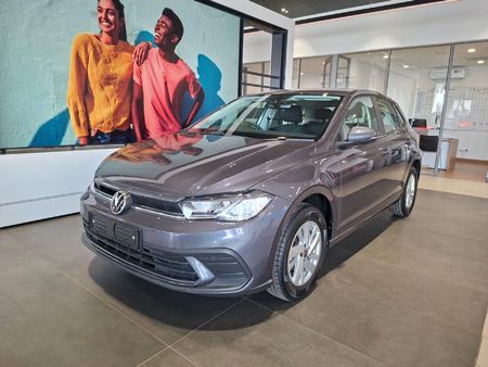 2026-Volkswagen-Polo-10-TSI_0