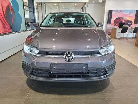 2026-Volkswagen-Polo-10-TSI_7