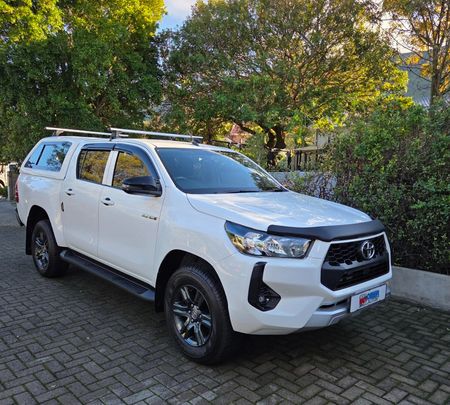 2025-Toyota-Hilux-24-GD-6-Raised-Body-Raider-Auto-Double-Cab_0