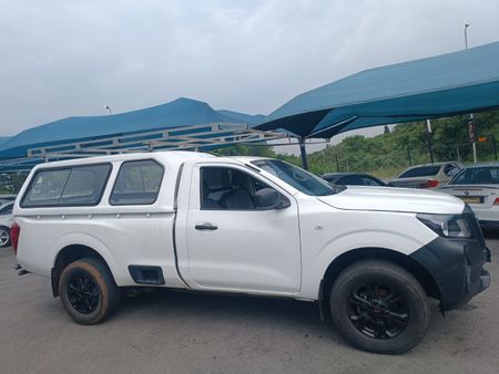 2023-Nissan-Navara-25-DDTi-LE-Single-Cab_3