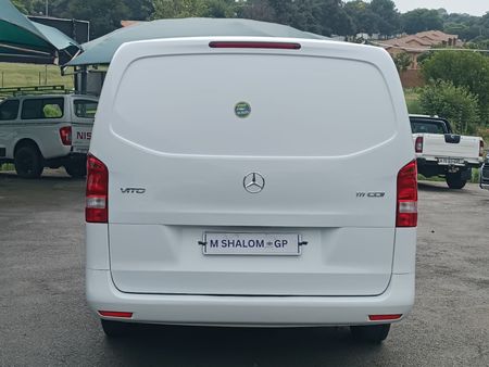 2023-Mercedes-Benz-Vito-111-16-CDI-Panel-Van_6