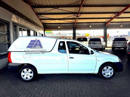 2021-Nissan-NP200-16-AC-Safety-Pack_2