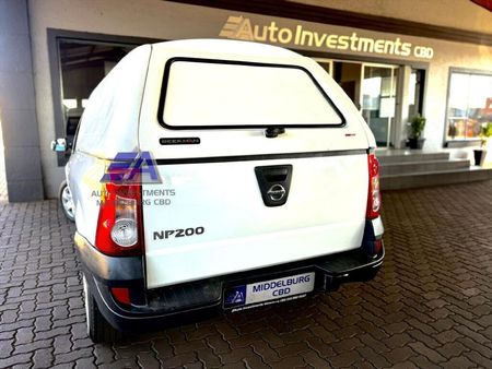 2021-Nissan-NP200-16-AC-Safety-Pack_8