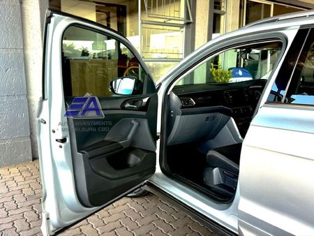 2019-Volkswagen-T-Cross-10-TSI-Highline-Auto_5