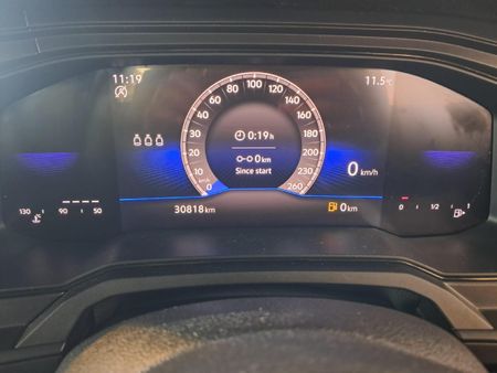 2024-Volkswagen-Polo-10-TSI_15