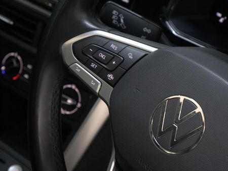 2023-Volkswagen-Polo-10-TSI-Highline-85kW_14