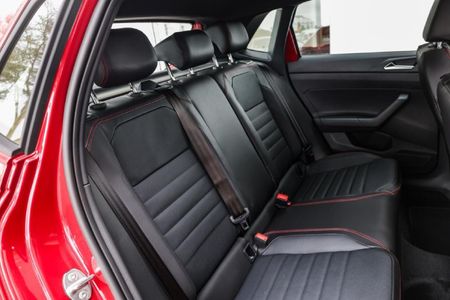2026-Volkswagen-Polo-20-GTI-Auto-147kW_10
