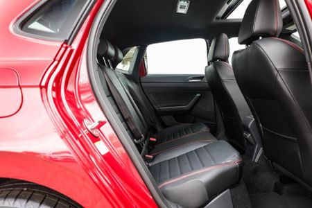 2026-Volkswagen-Polo-20-GTI-Auto-147kW_11