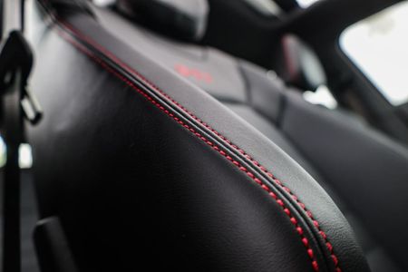 2026-Volkswagen-Polo-20-GTI-Auto-147kW_12