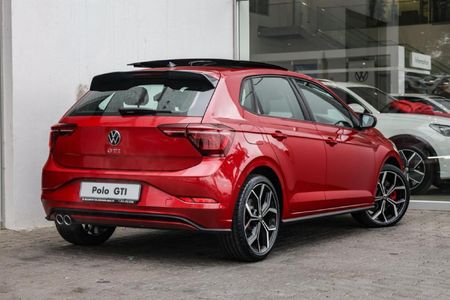 2026-Volkswagen-Polo-20-GTI-Auto-147kW_1