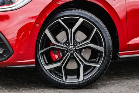 2026-Volkswagen-Polo-20-GTI-Auto-147kW_30