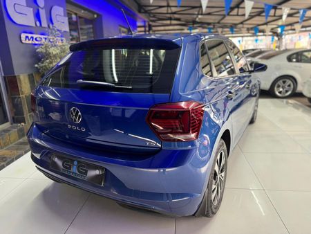 2021-Volkswagen-Polo-10-TSI-Trendline_7