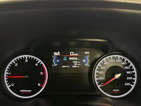 2023-Isuzu-D-Max-19-DDI-HR-LS-Double-Cab_2