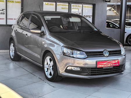 2019-Volkswagen-Polo-Vivo-16-Highline-5-dr_0