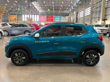 2024-Renault-Kwid-10-Climber-Auto_5