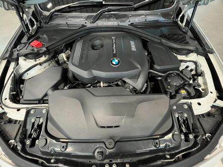 2016-BMW-3-Series-320i-M-Sport-Auto_12