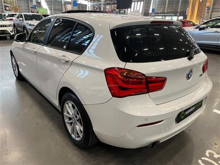 2016-BMW-1-Series-118i-5-dr-Auto_4