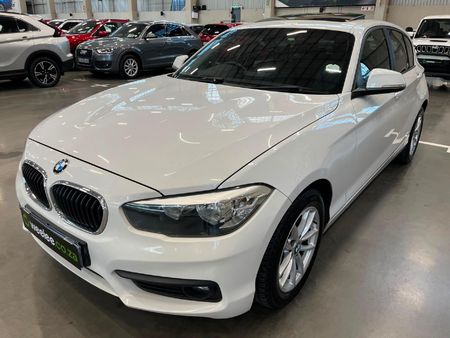 2016-BMW-1-Series-118i-5-dr-Auto_6