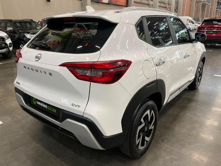 2024-Nissan-Magnite-10T-Acenta-Auto_2