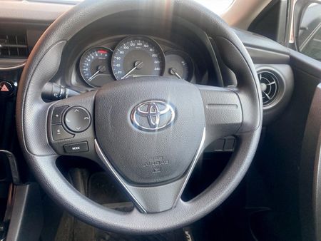 2024-Toyota-Corolla-Quest-18-Auto_7