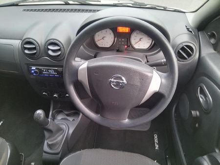 2023-Nissan-NP200-16-AC-Safety-Pack_7