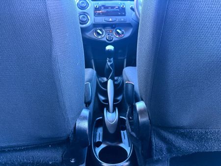 2018-Toyota-Etios-15-XS-5-dr_13
