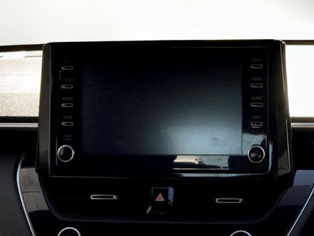 2023-Toyota-Corolla-Cross-18-XS_10