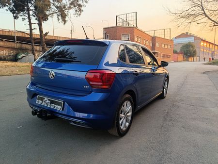 2020-Volkswagen-Polo-10-TSI-Trendline_15