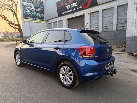 2020-Volkswagen-Polo-10-TSI-Trendline_16