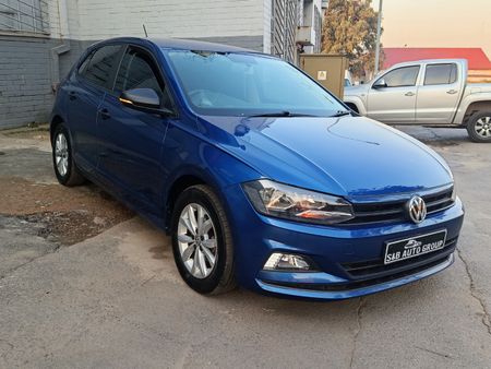 2020-Volkswagen-Polo-10-TSI-Trendline_3