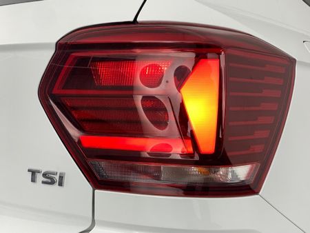 2020-Volkswagen-Polo-10-TSI-Comfortline-Auto_6