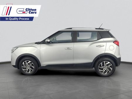 2023-Mahindra-XUV-300-12T-W8_1