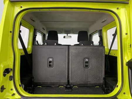 2022-Suzuki-Jimny-15-GL_17