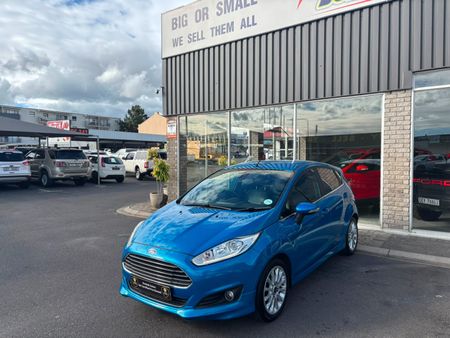 2015-Ford-Fiesta-10-EcoBoost-Titanium-5-dr_2