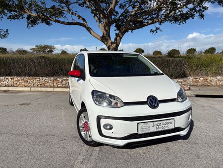 2018-Volkswagen-Up-Beats-10-5-dr_1