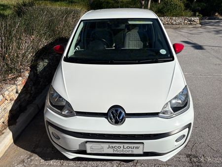 2018-Volkswagen-Up-Beats-10-5-dr_20