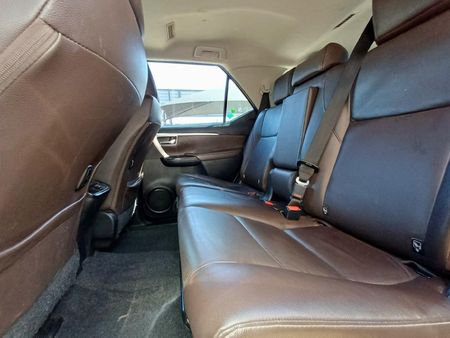 2019-Toyota-Fortuner-24-GD-6-4x4-Auto_17