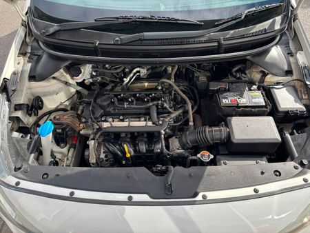 2018-Hyundai-i20-12-Motion_17