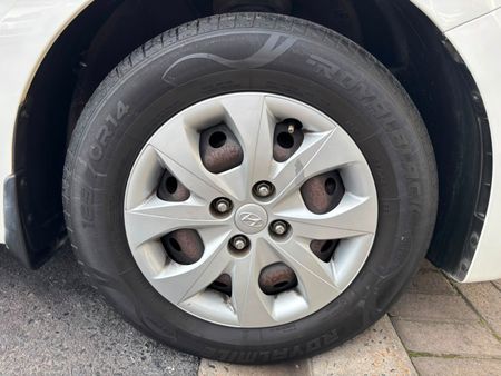 2018-Hyundai-i20-12-Motion_19