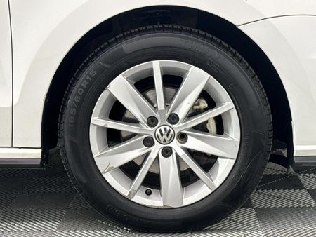 2022-Volkswagen-Polo-GP-16-Comfortline_4
