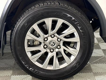 2022-Toyota-Fortuner-28-GD-6-Raised-Body-Auto_4
