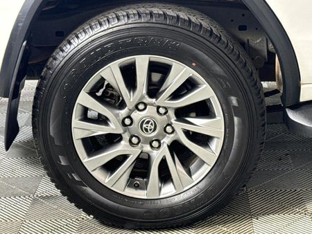 2022-Toyota-Fortuner-28-GD-6-Raised-Body-Auto_7