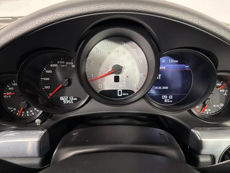 2014-Porsche-911-Carrera-S-Cabriolet-Auto_2