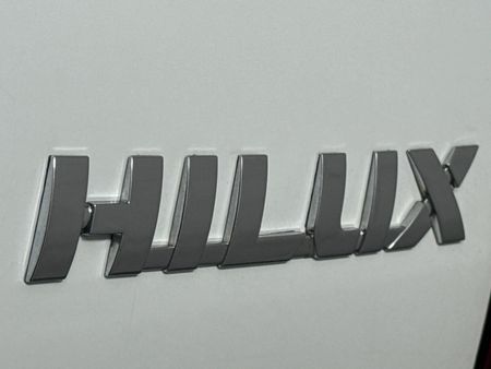 2021-Toyota-Hilux-24-GD-6-Raider-4x4-Double-Cab_11