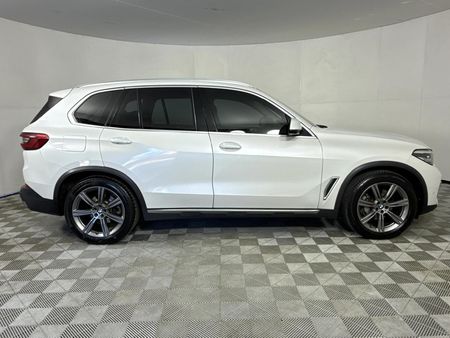 2019-BMW-X5-xDrive30d-xLine-Auto_16