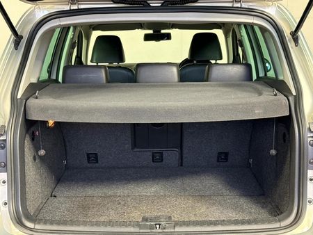 2008-Volkswagen-Tiguan-20-TDI-Track-Field-4Motion-Auto_9