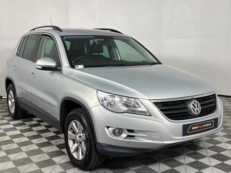2008-Volkswagen-Tiguan-20-TDI-Track-Field-4Motion-Auto_11