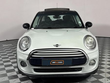 2015-MINI-Hatch-Cooper-Auto_16
