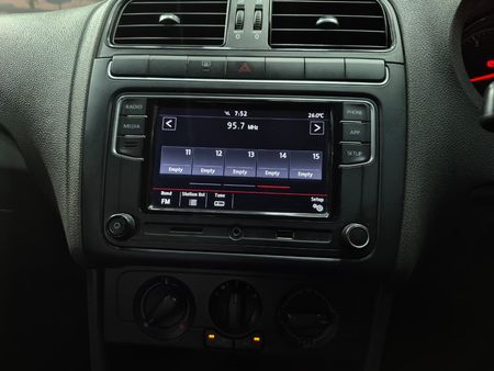 2024-Volkswagen-Polo-Vivo-14-Trendline-5-dr_22