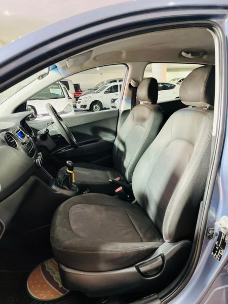 2016-Hyundai-Grand-i10-125-Motion_10